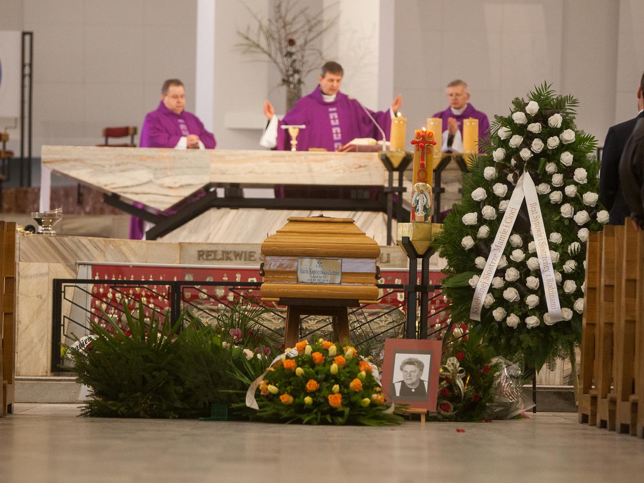 POGRZEB MARII ZIEMIEC, MATKI KRZYSZTOFA ZIEMCA