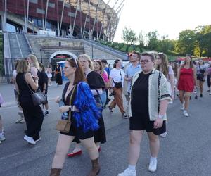 Fani Taylor Swift w drodze na Stadion Narodowy. Koncert N1 1.08.2024