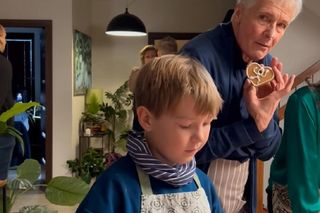 	M jak miłość na planie. Erwin (Andrzej Dopierała),  Szymek (Staś Szczypiński)