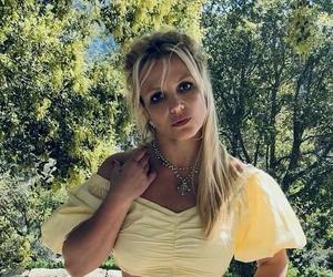 Britney Spears grozi bankructwo! Roztrwoniła miliony, jest poza kontrolą