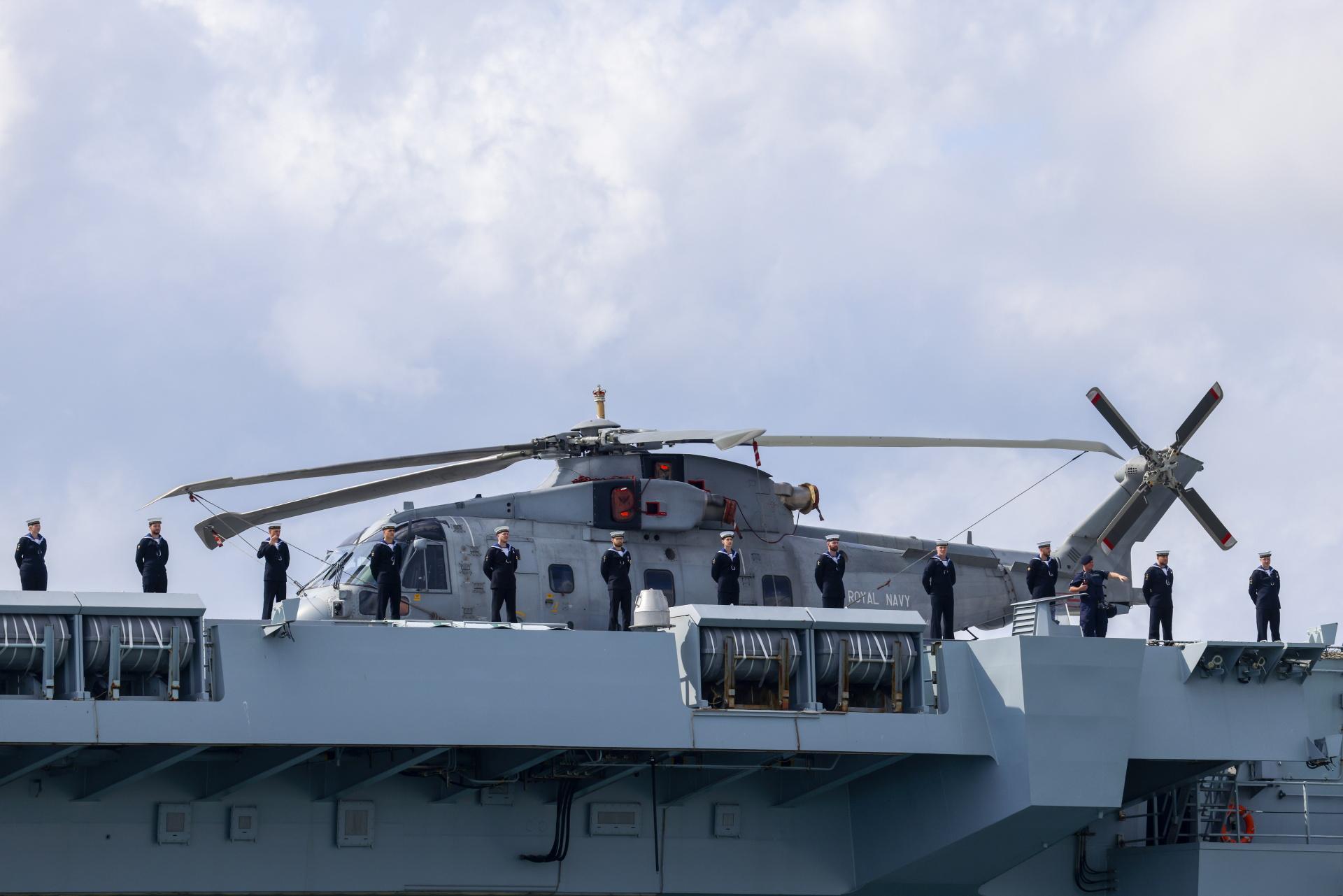 aircraft carrier