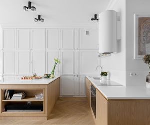 Kuchnia-niewidka, mobilny salon, łazienka w sypialni i wnęka z ikonami design