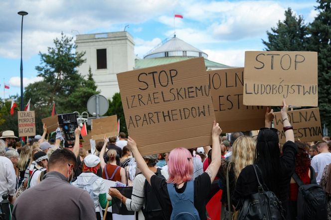Marsz dla Palestyny przeszedł w niedzielę, 17 sierpnia ulicami Warszawy