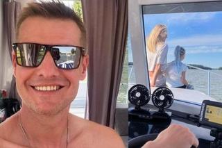 Rafał Mroczek na wakacjach z żoną i córką. To zdjęcie oburzyło internautów
