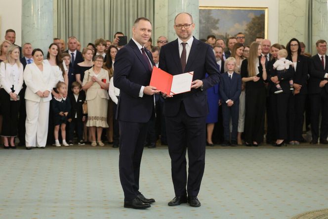 Powołanie ministrów w kancelarii Nawrockiego