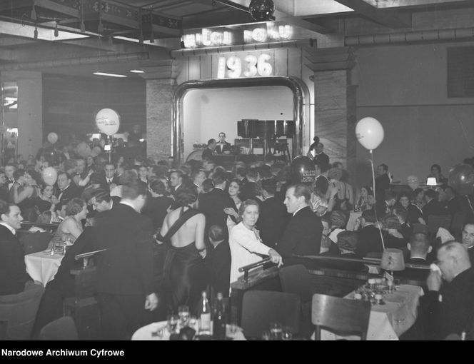 Bal sylwestrowy w lokalu Adria w Warszawie