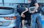 Makabra w Ostrowie. Rozłupał kamieniem czaszkę kurierowi. 