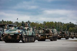 Przygotowania do defilady Wojska Polskiego