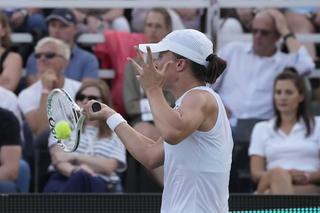 Iga Świątek KIEDY dogra półfinał WTA Warszawa Świątek - Wickmayer O KTÓREJ dokończenie meczu Świątek w półfinale turnieju w Warszawie dzisiaj