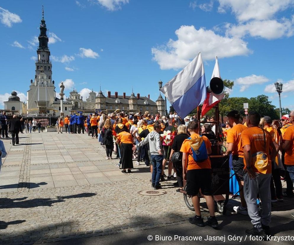 Tysiące ludzi ma dzień wolny. Na Jasnej Górze trwają uroczystości