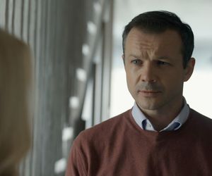 Barwy szczęścia, odcinek 3196: Karolina (Marta Dąbrowska), Bruno (Lesław Żurek)