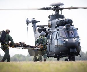 Węgierskie H225M w komplecie