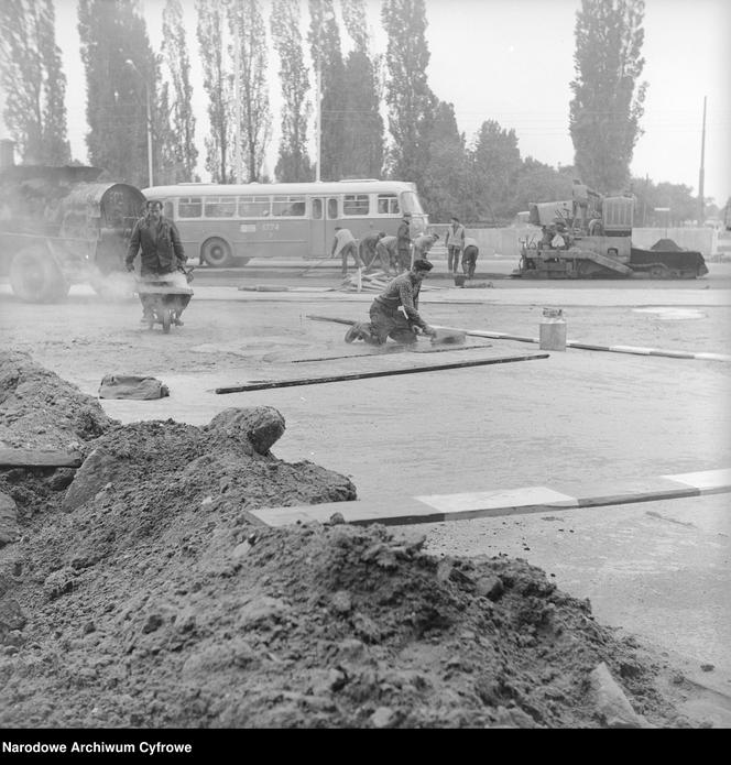 Budowa Trasy Łazienkowskiej w Warszawie 1974