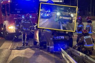 Kierowca zawisł na barierkach w Warszawie. Internauci są bezlitośni: Funkcja szynowozu