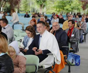 Trwa Kongres Świadków Jehowy w Sosnowcu. W sobotę ochrzczono nowych wyznawców