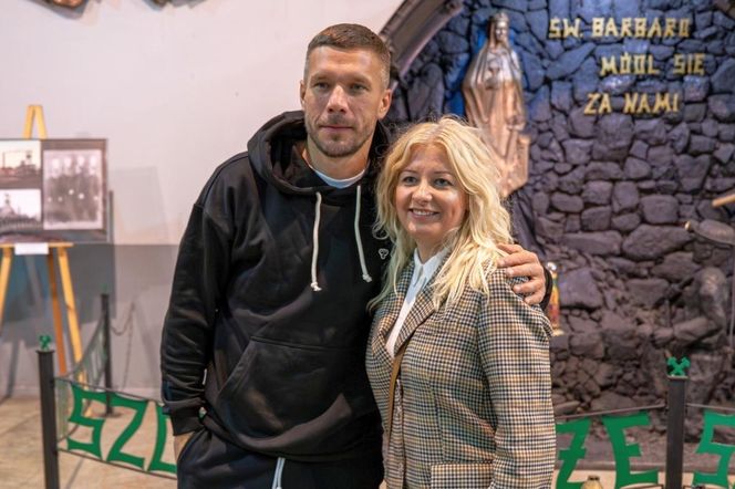 Lukas Podolski odwiedził kopalnię Bielszowice. Piłkarz zjechał 700 metrów pod ziemię