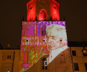 „Ojcowie Niepodległej” – wyjątkowy mapping na Wieży Trynitarskiej w Lublinie przed 11 listopada