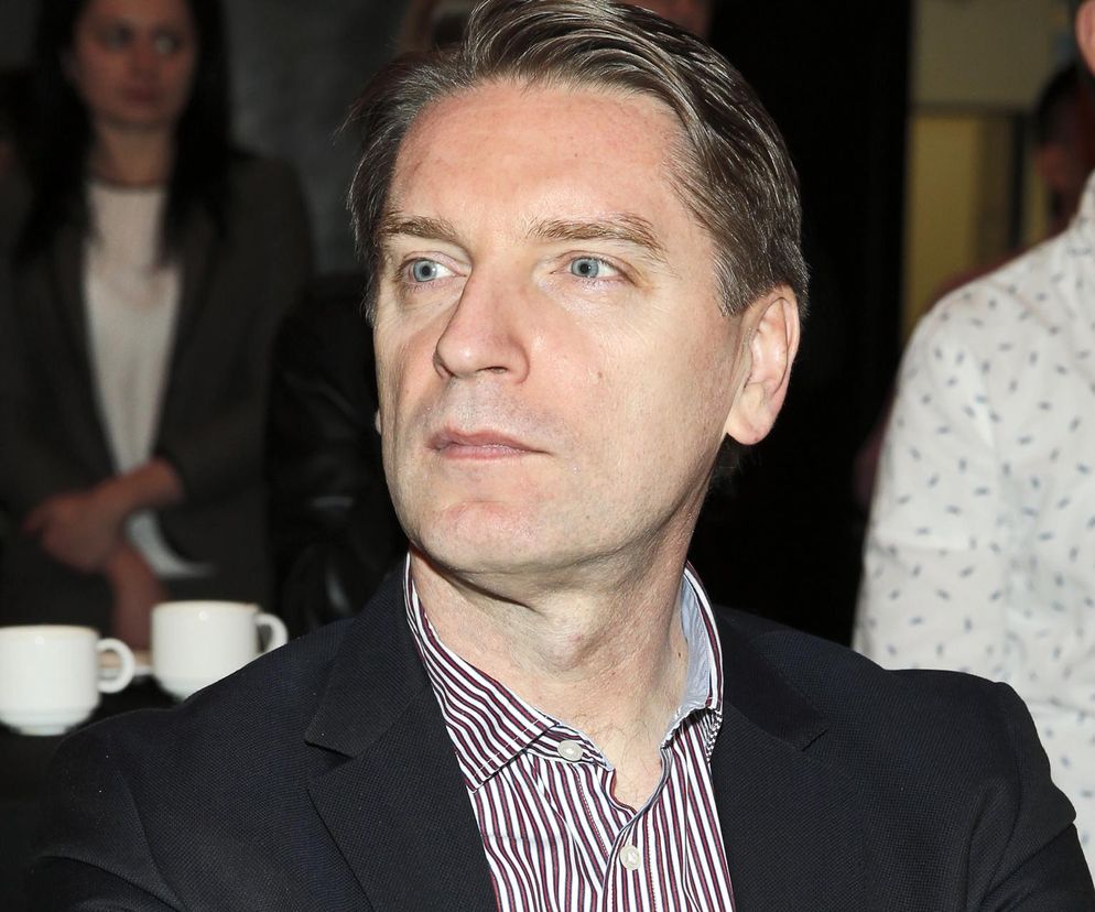 Oskarżany o mobbing i molestowanie Lis odtrąbił zwycięstwo. Ale zapomniał o maleńkim szczególe