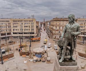 Plac Wolności w Łodzi już prawie gotowy