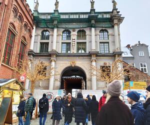 Jarmark Bożonarodzeniowy w Gdańsku. Tłumy na Targu Węglowym