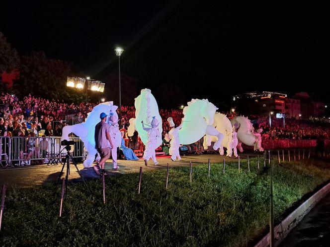 Małopolskie Królewskie Widowisko na Wiśle w ramach 24. Parady Smoków