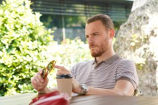 Zapukaj do moich drzwi było wielkim hitem. Czy Ya Çok Seversen powtórzy jego sukces?