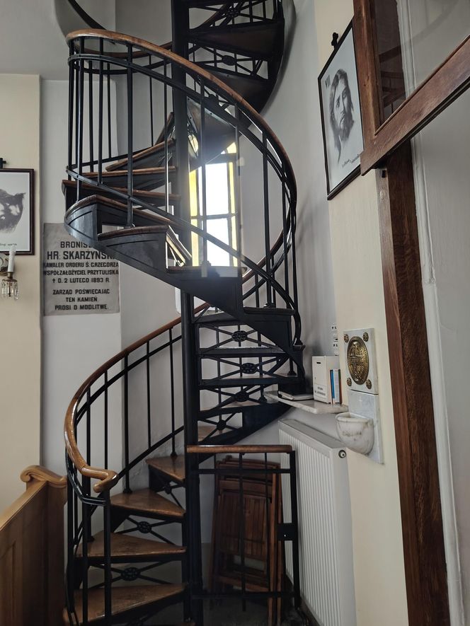 Ten zabytkowy budynek na Wilczej kryje niezwykłą historię. Właśnie trafił do rejestru!