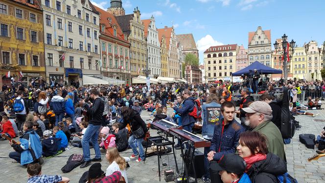 Gitarowy Rekord Guinnessa 2017