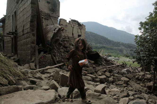 2200 osób nie żyje! Tragiczne trzęsienie ziemi, ofiar coraz więcej!