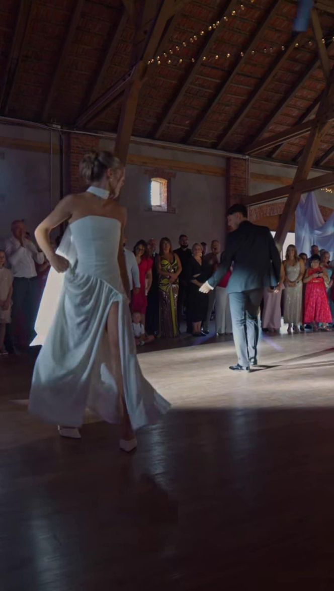 Nie tylko Wersow, ale też jej tancerka wzięła ślub! Pokazała magiczny pierwszy taniec