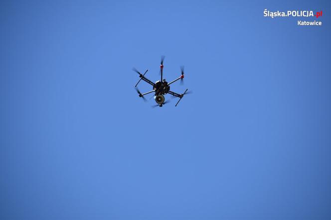 Nowa broń katowickiej policji w walce z nielegalnymi spacerowiczami [ZDJĘCIA]