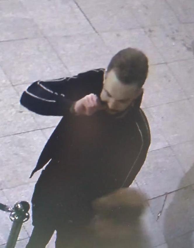 Zabójstwo na Nowym Świecie: Policja poszukuje uczestnika zdarzenia