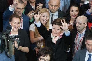 Debata liderów 8 komitetów