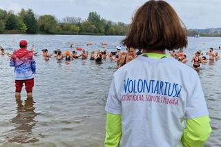 Tak wyglądało rozpoczęcie sezonu morsowego na Bagrach. Pogoda w tym roku nie stanowiła wyzwania