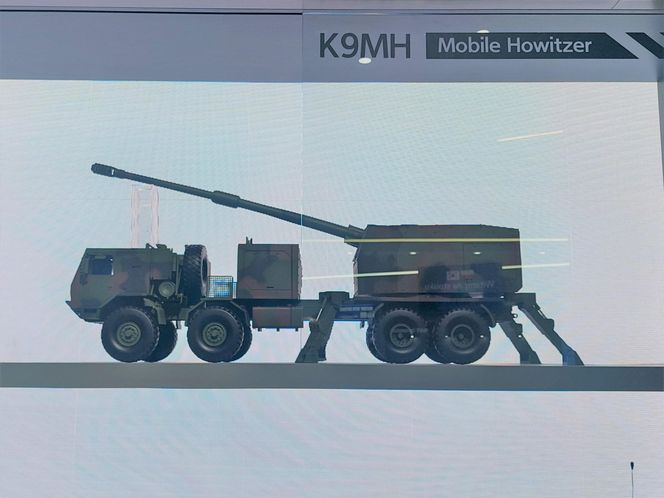 Stoisko Hanwha podczas MSPO 2025