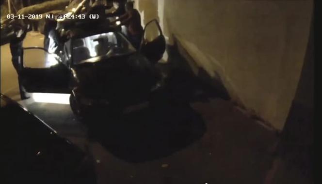Policja pobiła mnie za tabletki na migrenę