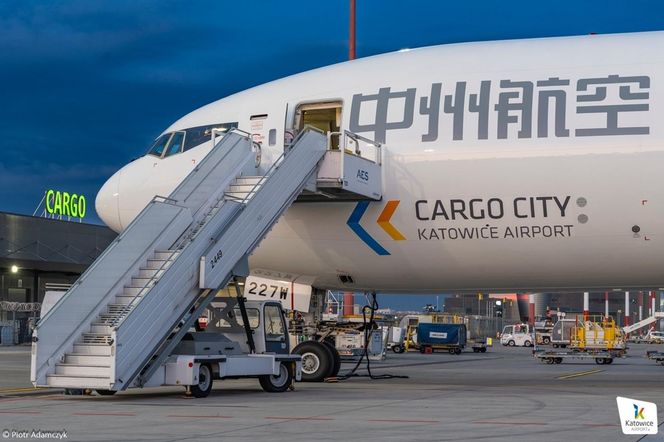 nowe połączenie czarterowe all-cargo pomiędzy chińskim miastem Chengdu a Katowice Airport
