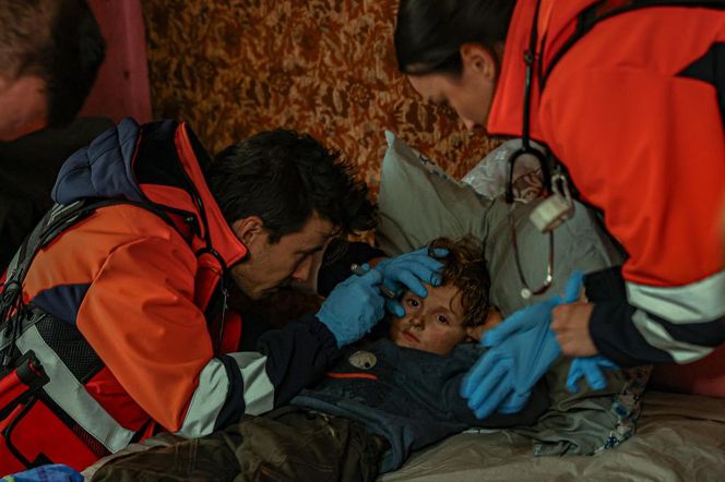 Szpital św. Anny, odcinek 7. Marta (Klaudia Koścista), Tomek (Piotr Nerlewski)