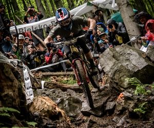 Światowa czołówka enduro i downhillu ponownie w Beskidach. To będzie ściganie na najwyższym poziomie!