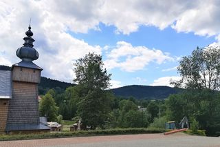 To dawna wieś królewska w Małopolsce. Słynie z najpiękniejszej cerkwi w regionie