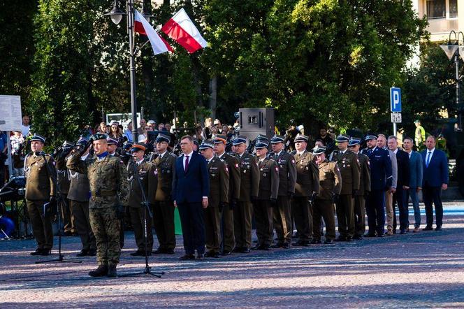 Niezwykła promocja podoficerska w Gołdapi. Uroczystość zakończyła się… oświadczynami [ZDJĘCIA]