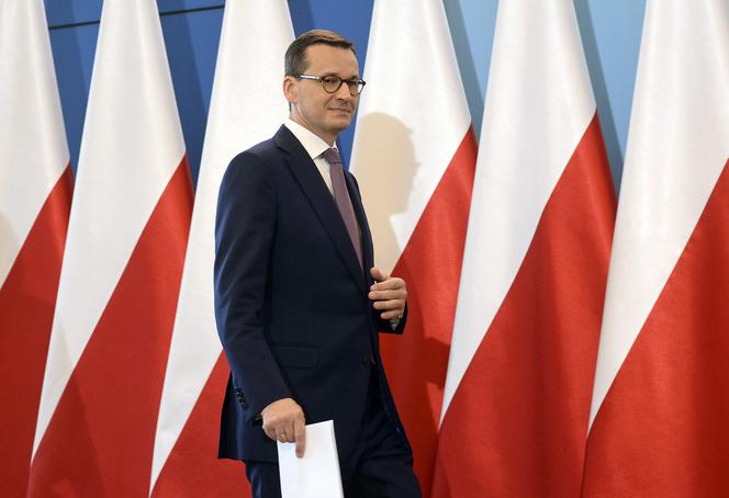 Morawiecki zyskuje, Tusk traci