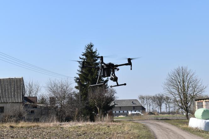 Policyjny dron w akcji