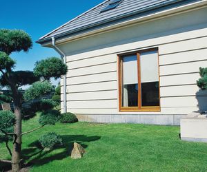 Czym wykończyć elewację: tynkiem czy okładziną? Porównujemy zalety i wady obu rozwiązań