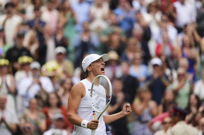 Iga Świątek w czwartej rundzie Wimbledonu