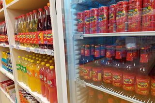 Sklep formowy Jutrzenka w Bydgoszczy od otwarcia przeżywa oblężenie. Te pastylki smakują jak w dzieciństwie!