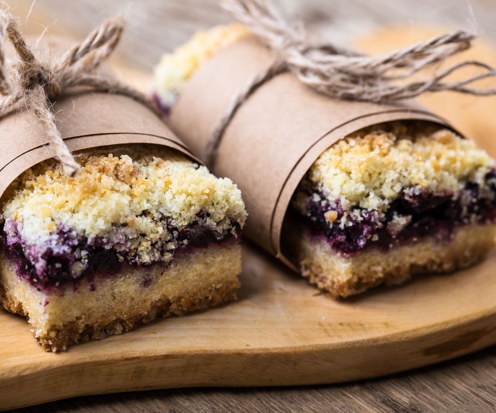 Ciasto z jagodami i kruszonką