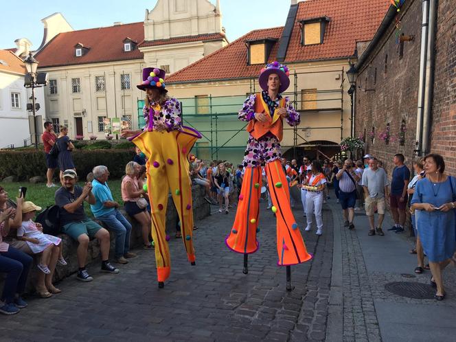 Parada z okazji otwarcia Balonowych Mistrzostw Świata Juniorów w Grudziądzu