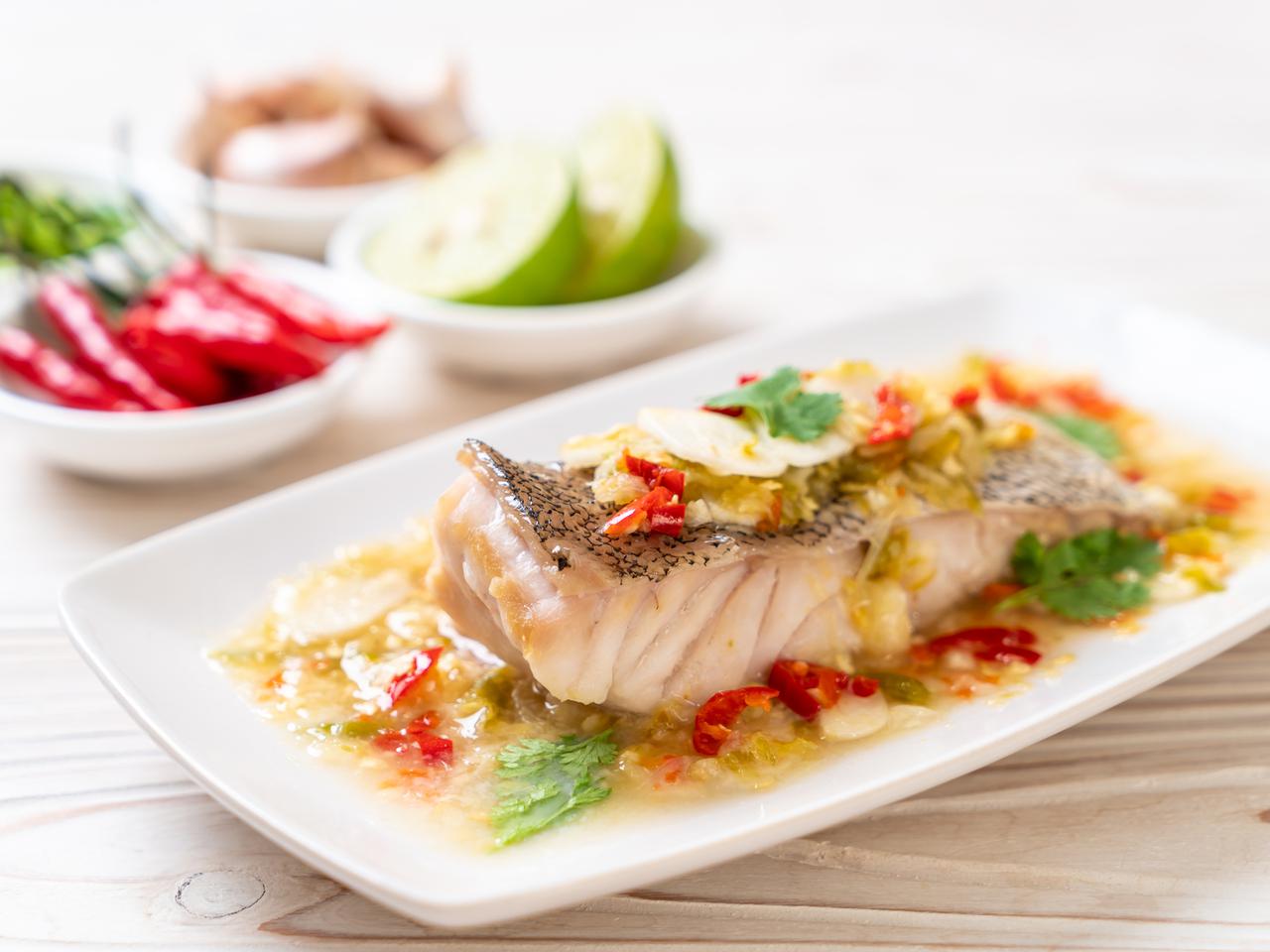 Pstrąg na parze: łatwy przepis na pstrąga