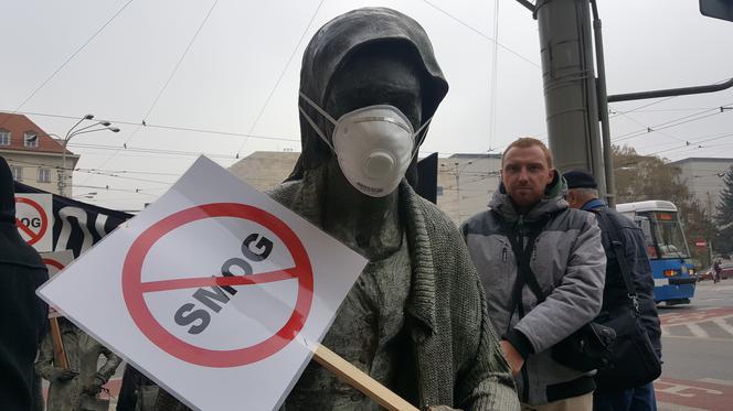 Happening Dolnośląskiego Alarmu Smogowego